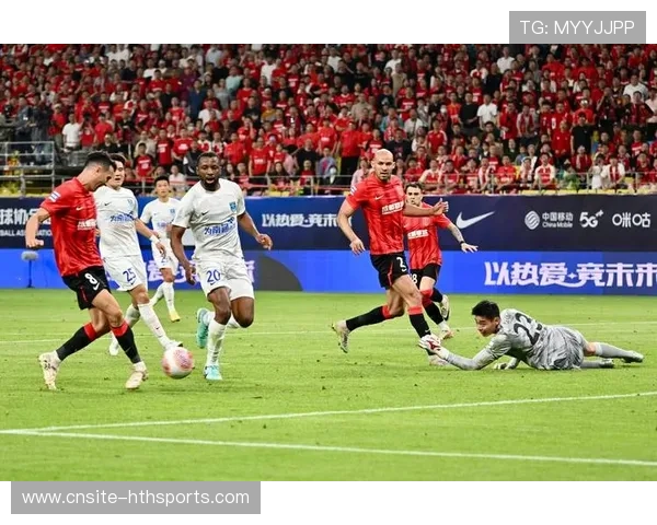 成都蓉城凭借零罚分优势领跑战力榜，新援费利佩热身赛梅开二度